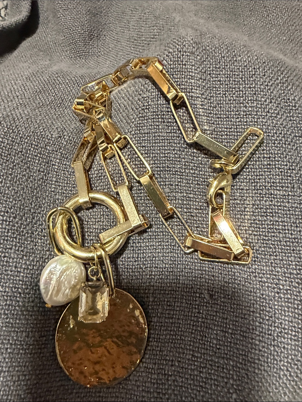 Gold-Tone Link pendant necklace